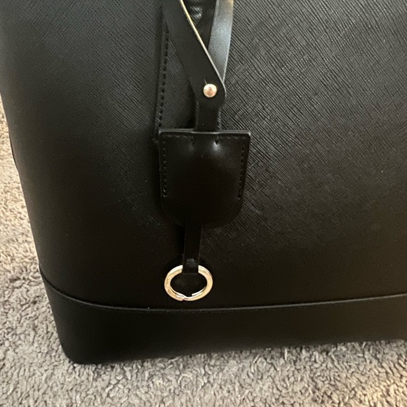 Zara Basic Collection Bag  Holds a 13” laptop - Picture 7 of 8